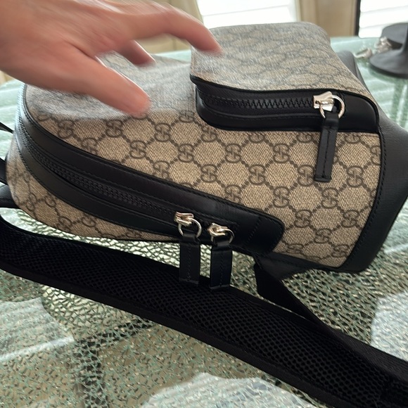 GUCCI Backpack GG Supreme Small Beige/Ebony - Picture 8 of 14